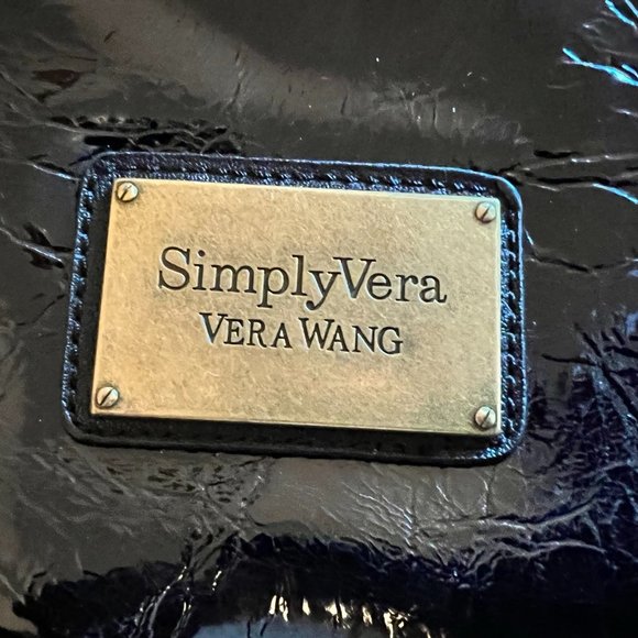 NWT! Simply Vera Wang Black, Patent Shoulder Bag - Picture 3 of 6